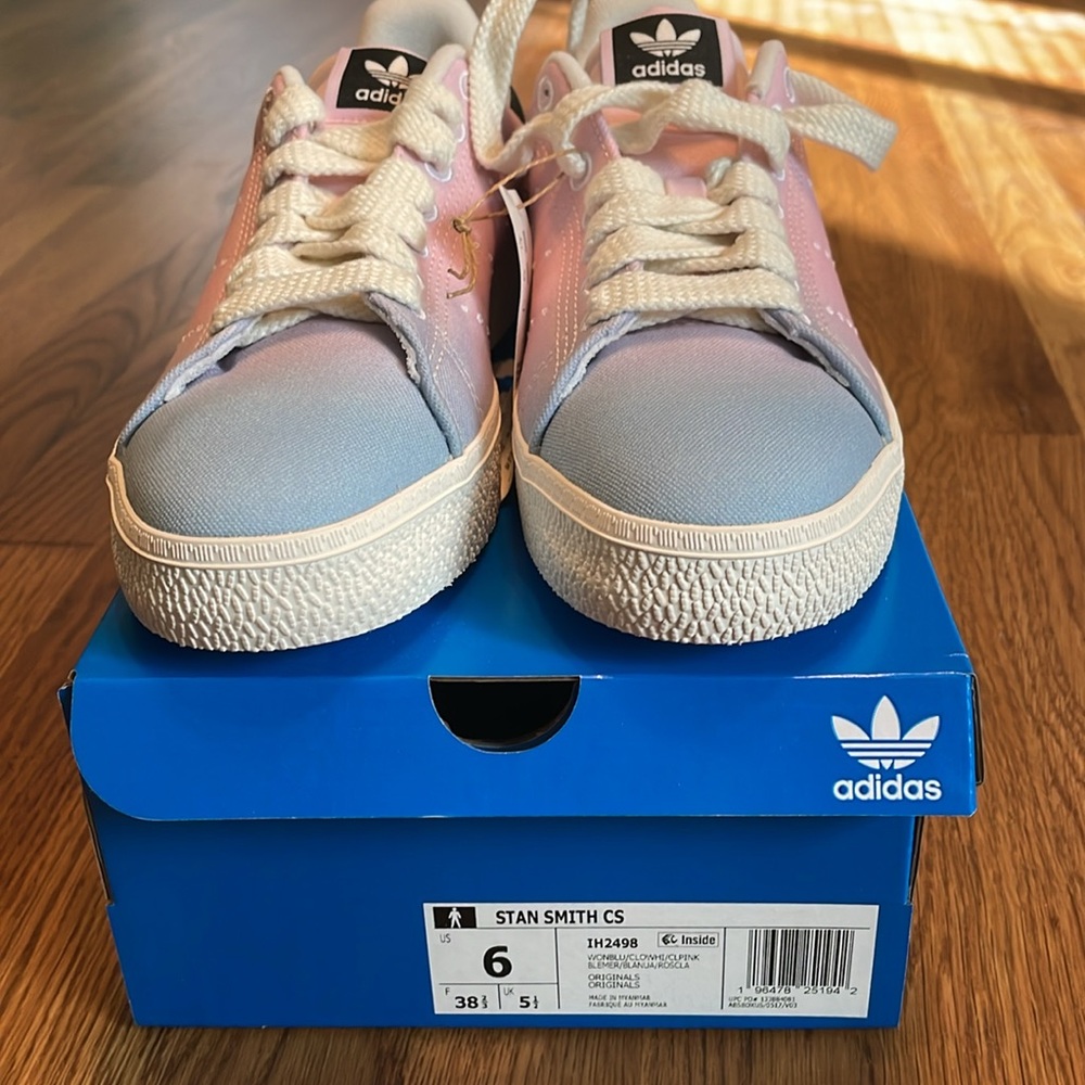 Adidas Sam smith ombré sneakers men’s 6 womens 7.5 nwt - Picture 3 of 3